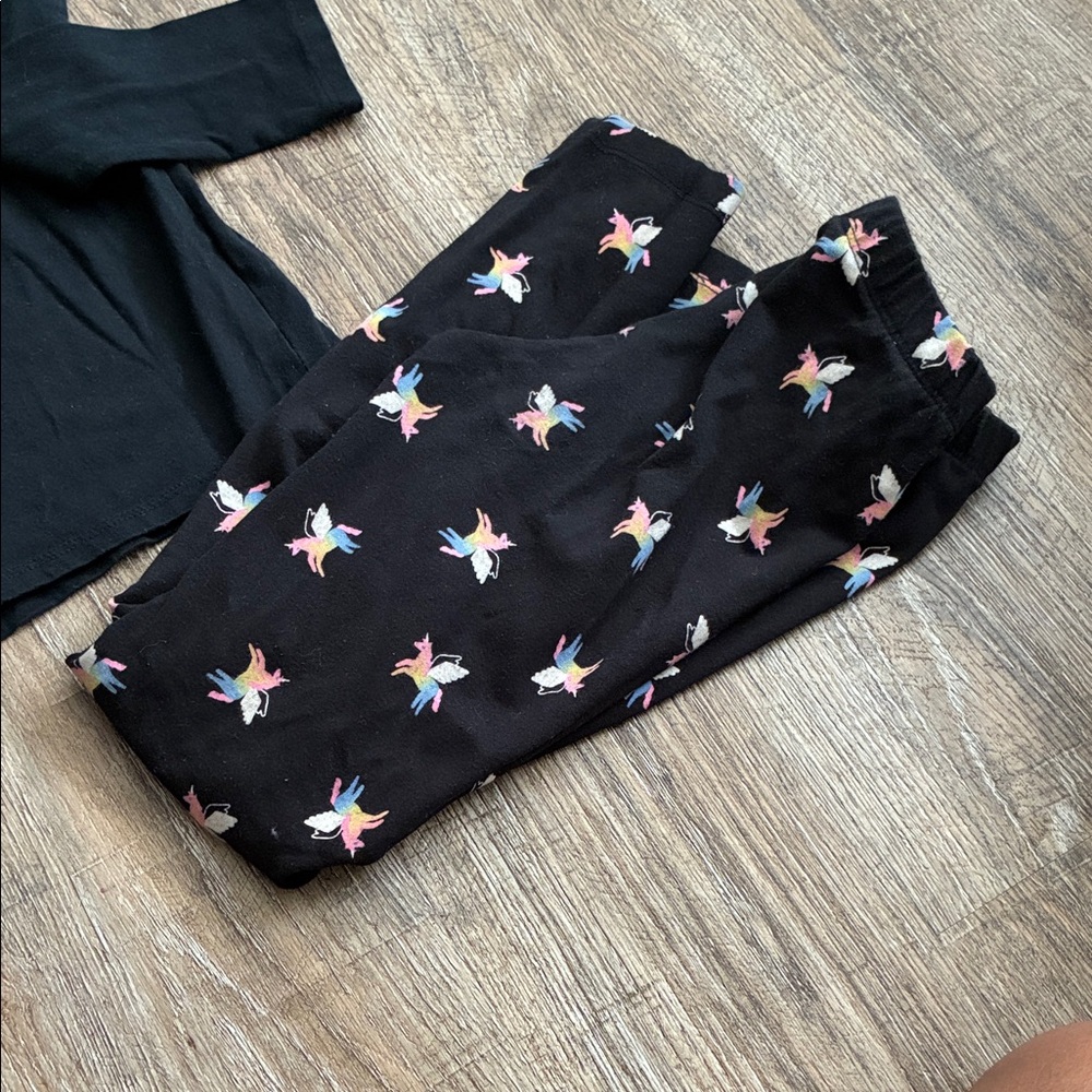 Kids Black Set with Colorful unicorn 🦄 Print - Picture 3 of 8